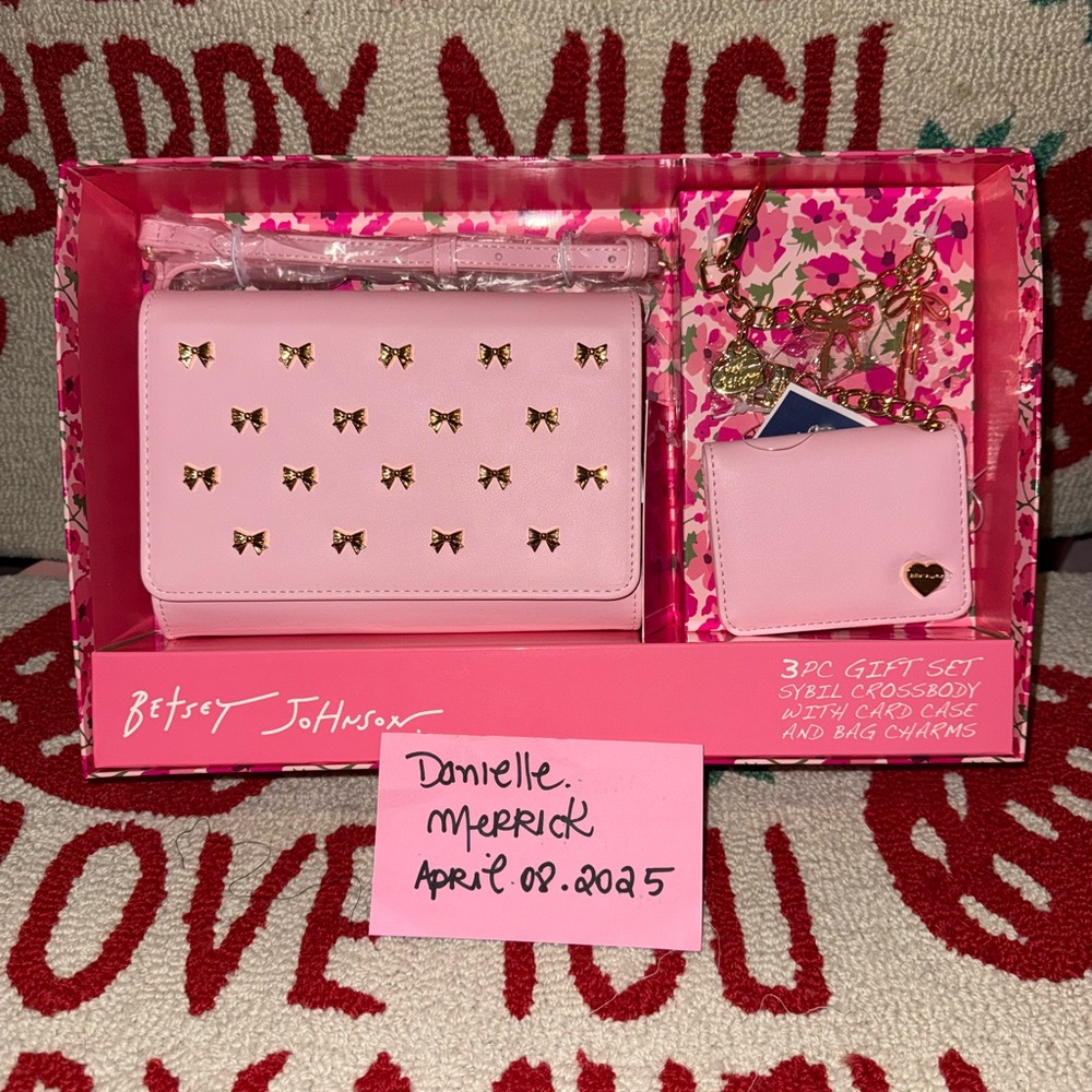 Betsey Johnson Pink Crossbody Bow Bag Set